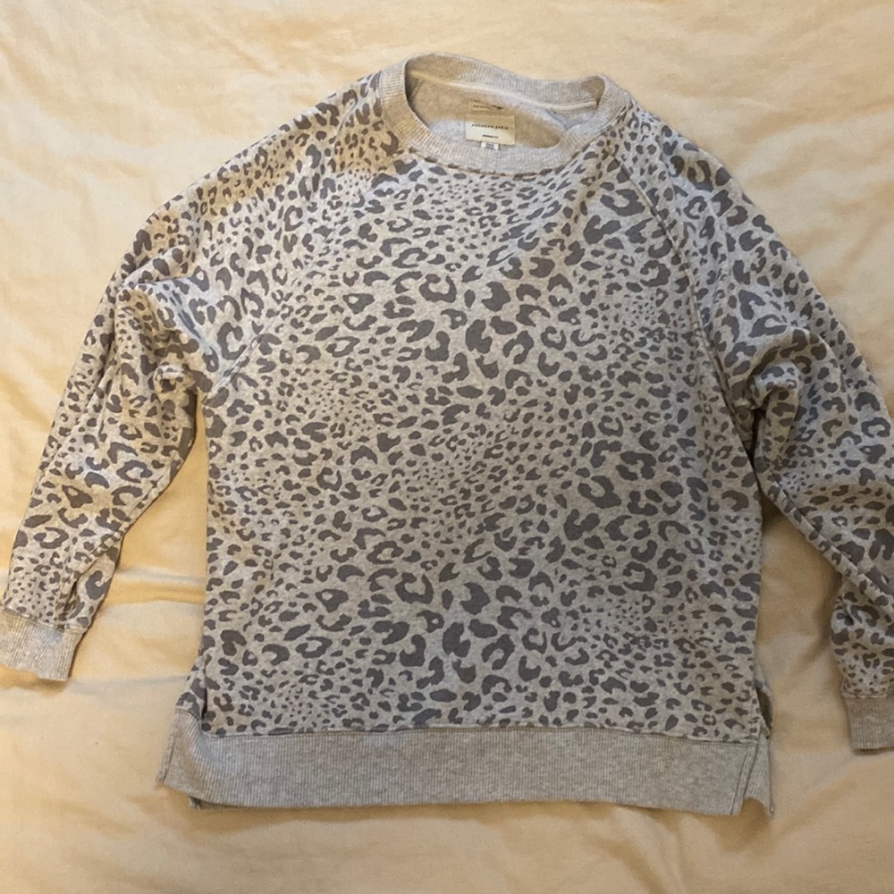 American eagle crew sweatshirt size small